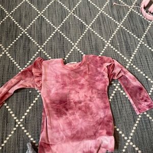 Pink long sleeve shirt/sweatshirt